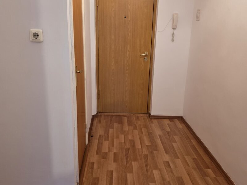 Theodor Pallady, 5 minute metrou 1 Decembrie 1918, pe strada Becatei