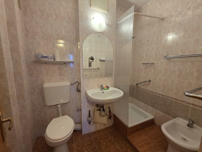 Theodor Pallady, 5 minute metrou 1 Decembrie 1918, pe strada Becatei